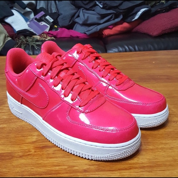 af1 siren red